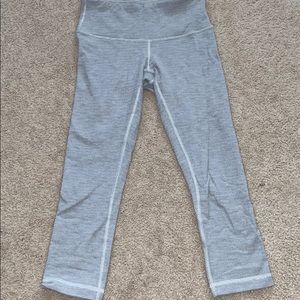 Lulu lemon crop leggings